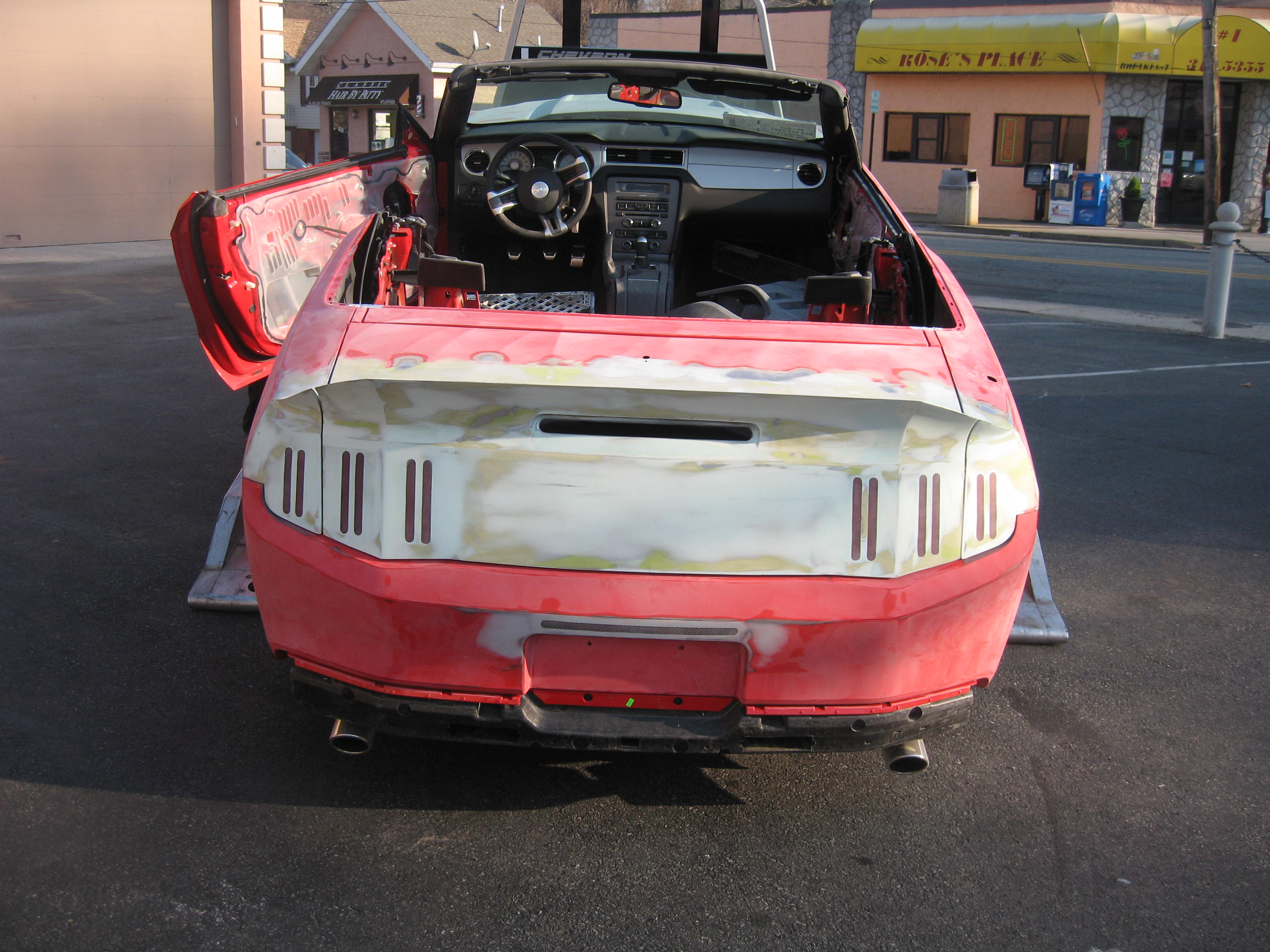 Fabrication: Popular Mechanics Top Shop: Netcong Auto Restorations, 2011 Custom Mustang GT